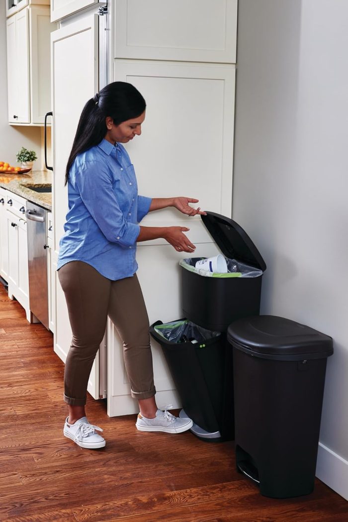 Rubbermaid Classic Step-On Trash Can with Lid - Image 7